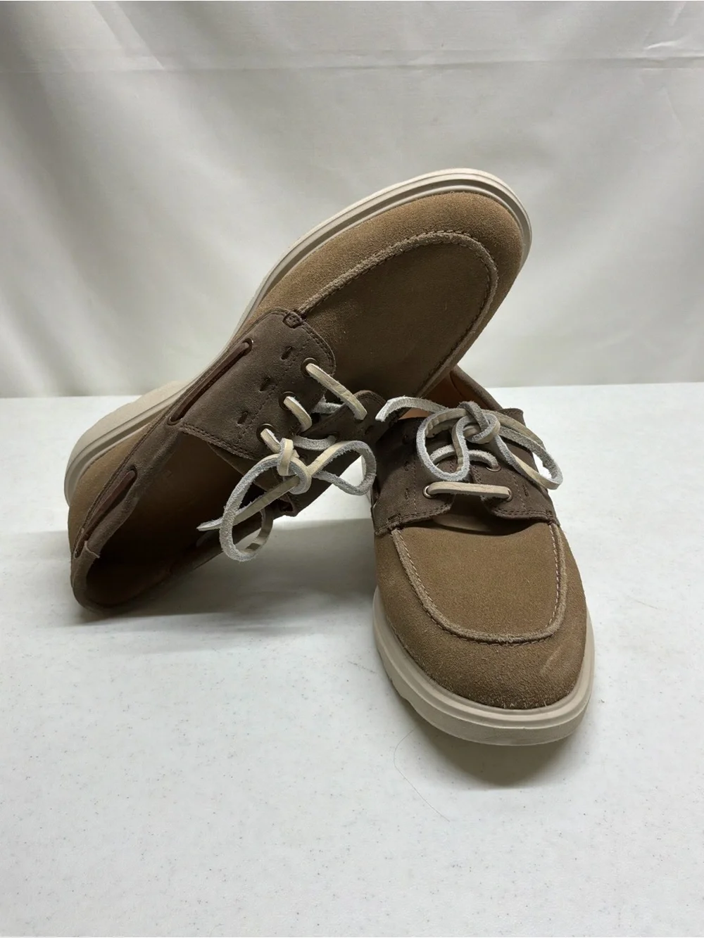 Frye Conner Boat Shoes Silky Suede Driftwood Color Men's Size 9 NWOT